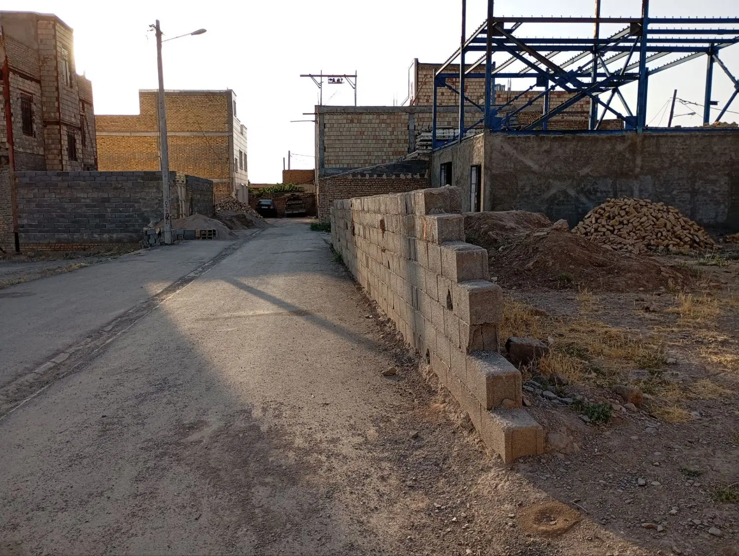 زمین با دوطبقه جواز