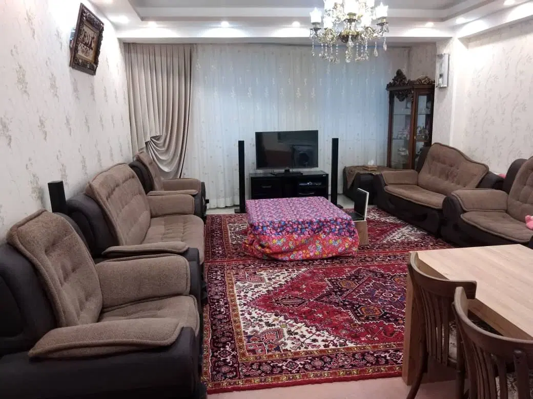 آپارتمان ۹۶ متری نصر برج ابریشم