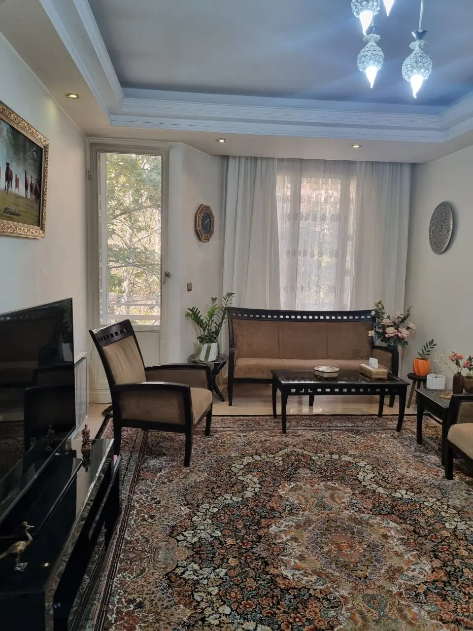 ۶۰ متر یک خواب فول امکانات   برج باغ  ساقدوش