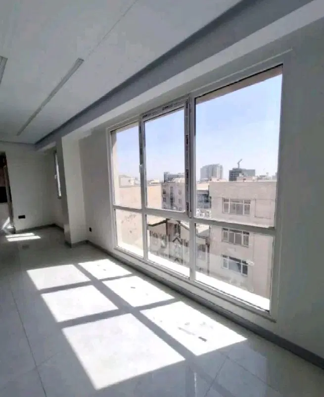 ۱۴۰ متر_ سه خواب_پارکینگ_کلید نخورده.