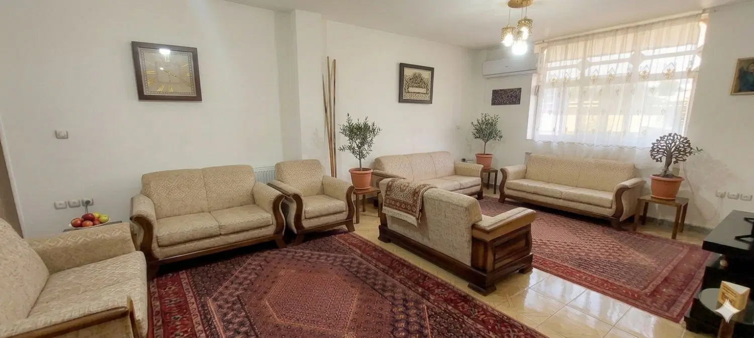 آپارتمان۱۳۶متری تک واحدی_۳ خواب_ در رودباری