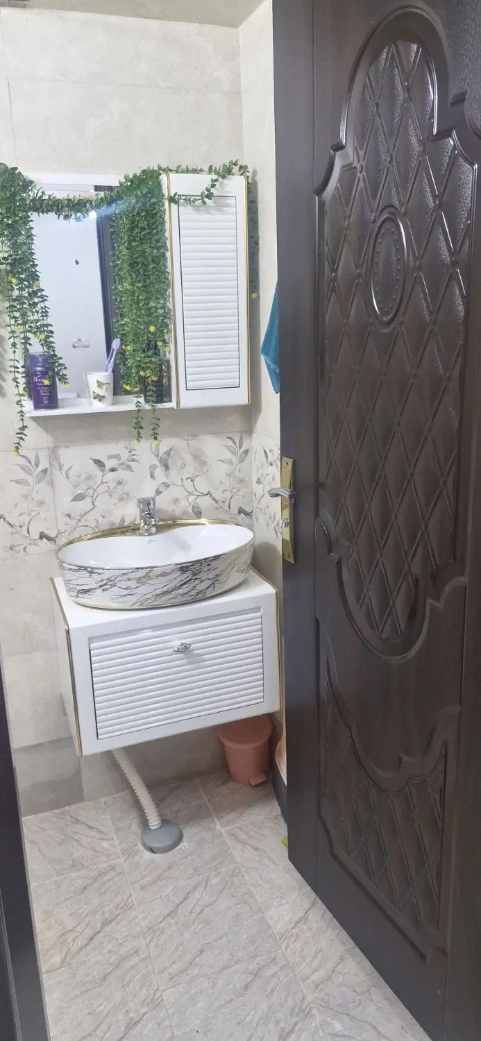 همکف 120 متری راه جدا