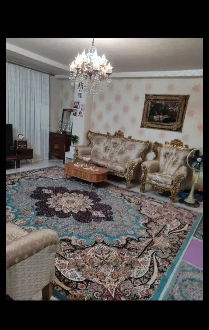 دارای ۳۵۰تومن مستاجر