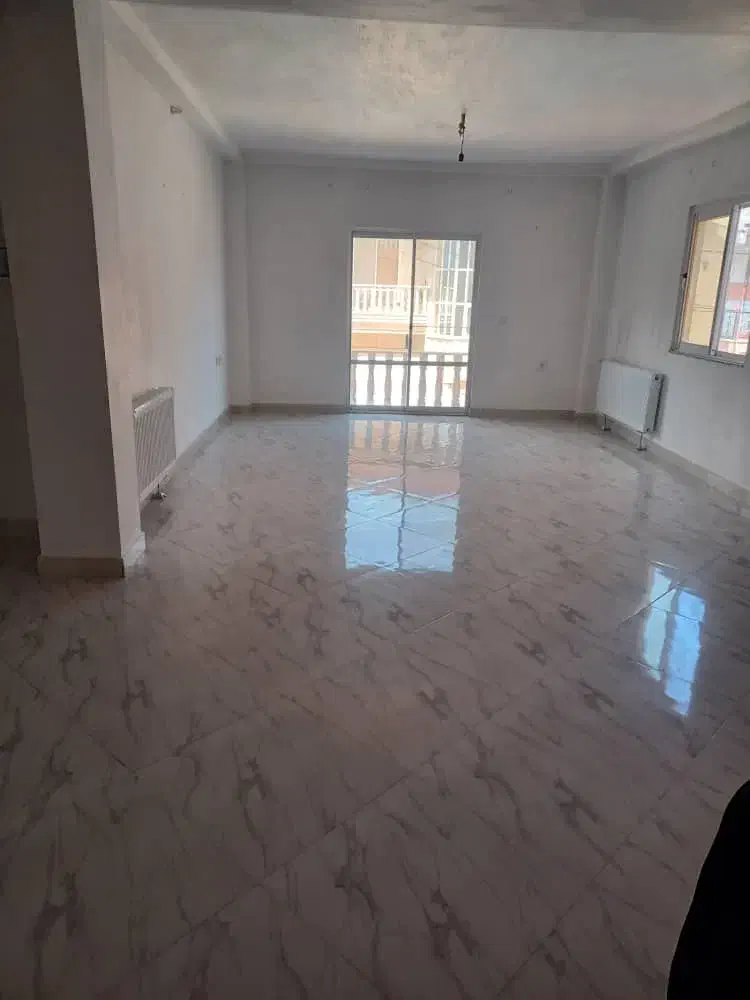 رهن کامل یک واحد آپارتمان ۱۲۰متری در تازه اباد
