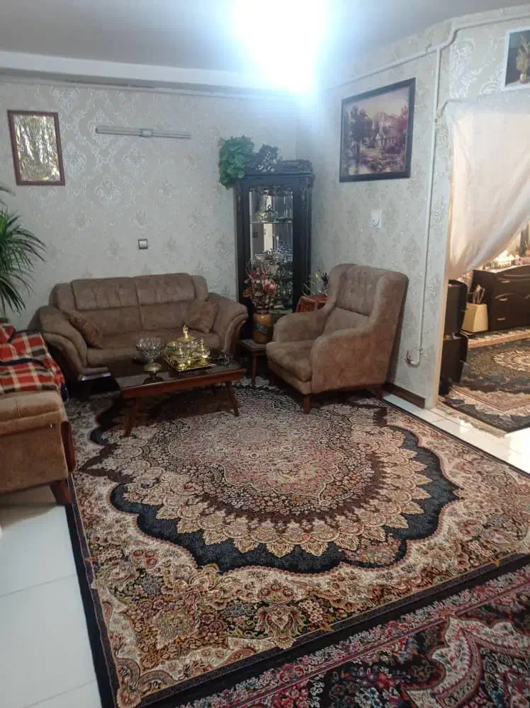 ۶۰ متر فول امکانات بن بست ۸