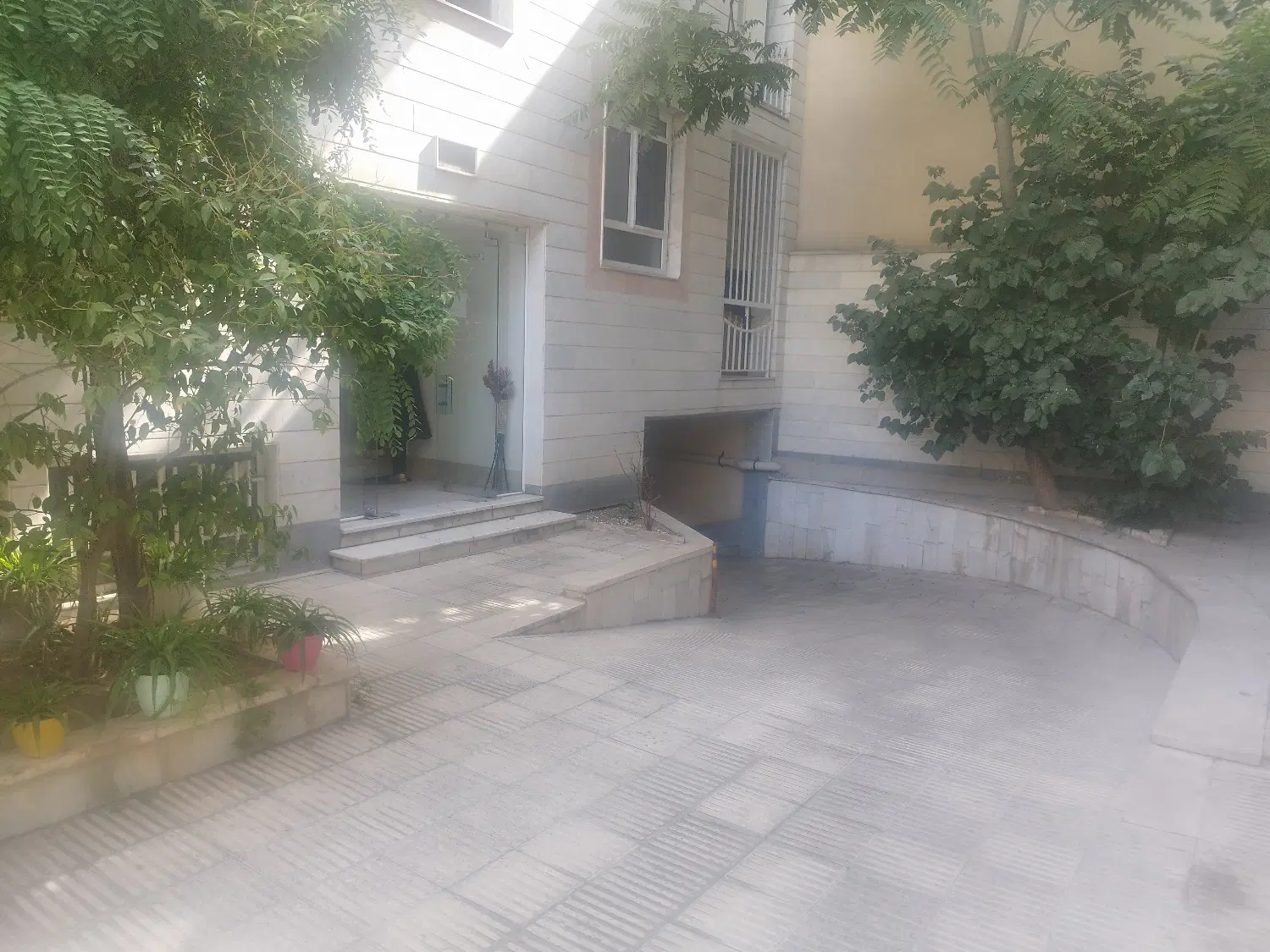 آپارتمان ۷۴ متری