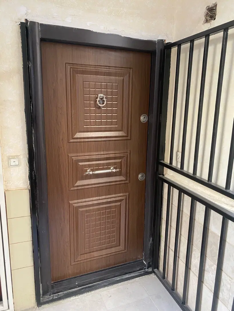 اجاره واحد شهرک شقایق بلوک آسانسور دارد
