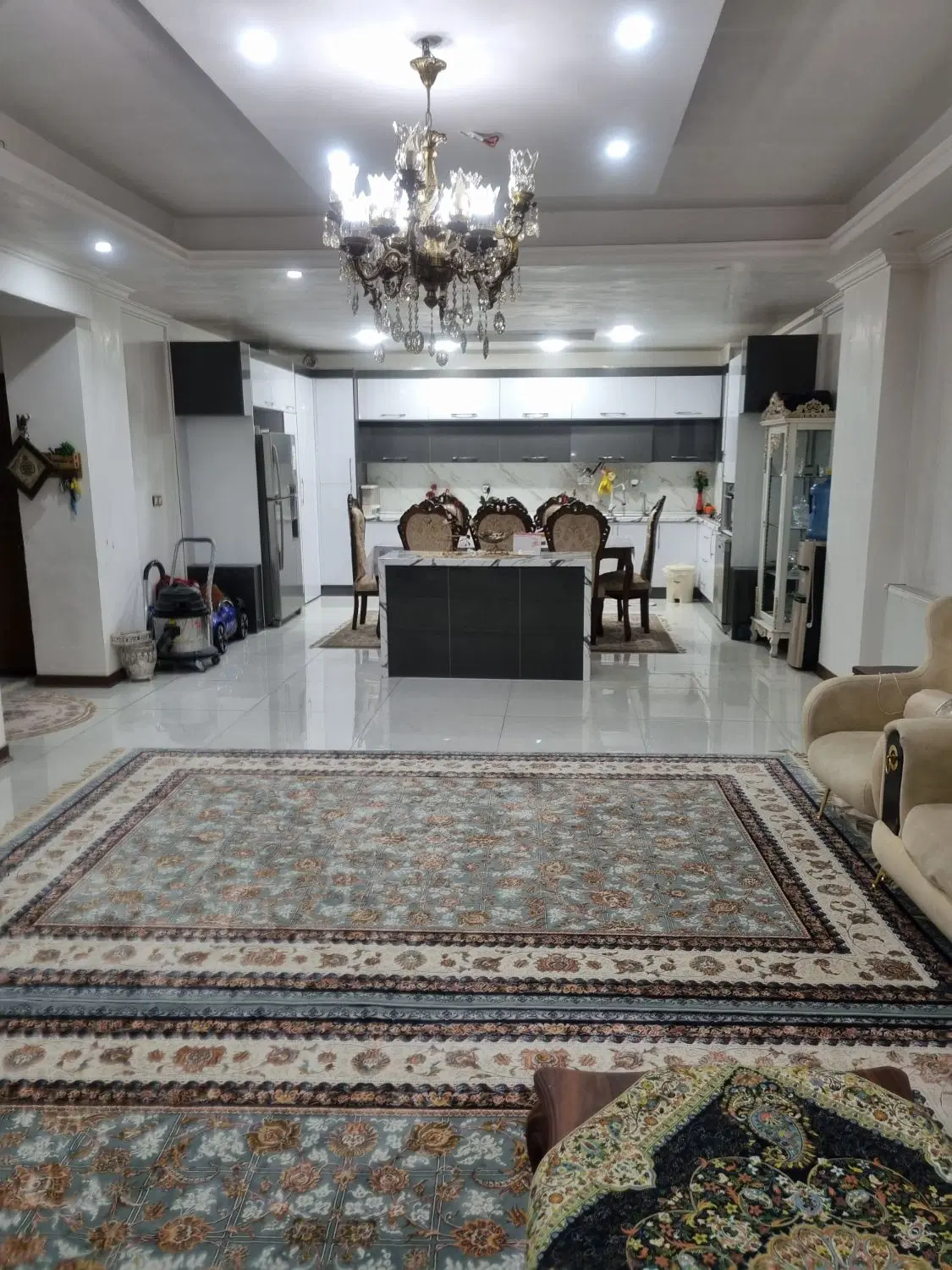آپارتمان۱۲۵متری تکواحدی فول امکانات بهترین لوکیشن