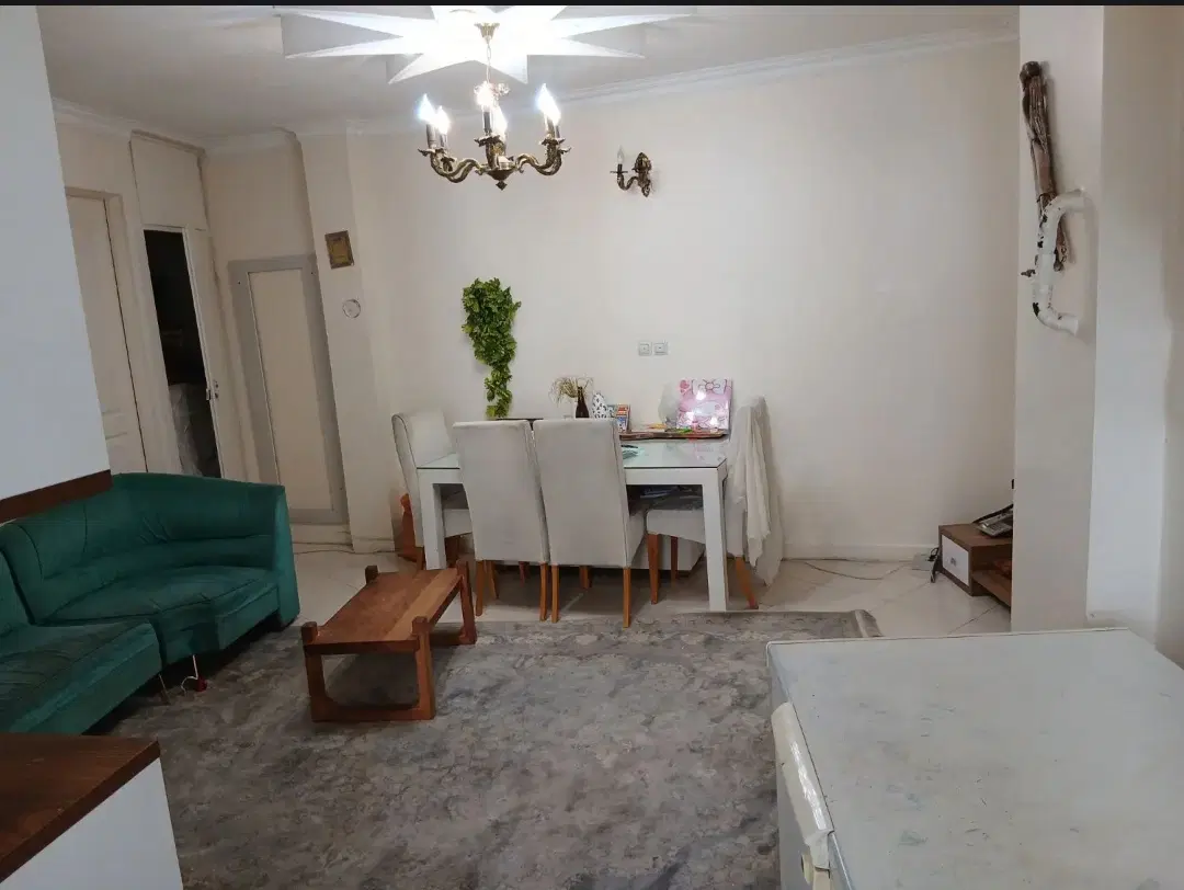 نیازمند همخونه همخانه