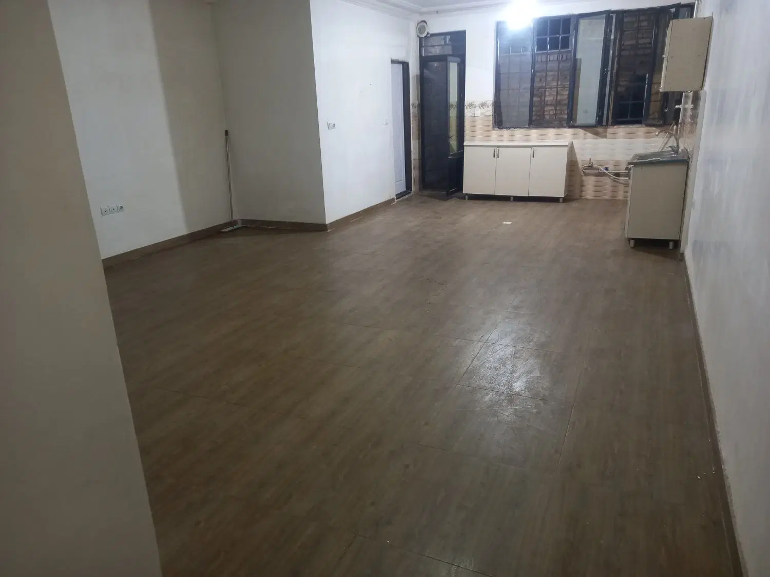 اجاره خانه  ۹۰ متری تک خوابه راه جدا