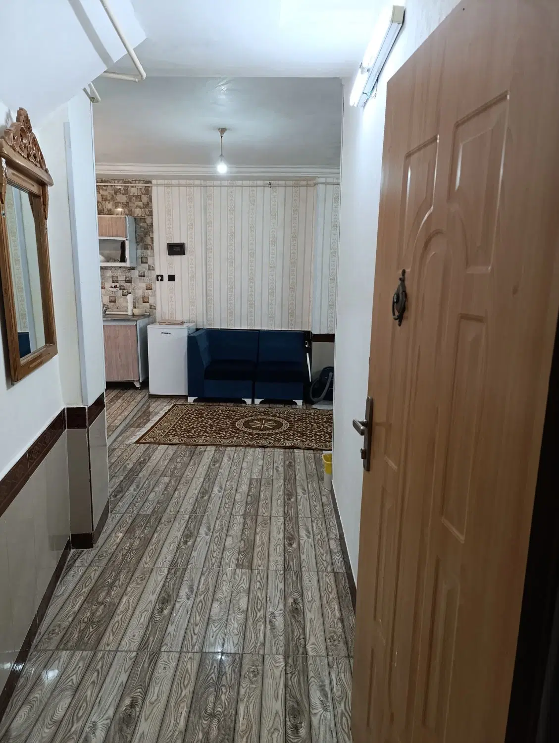 سوئیت آپارتمان ناهارخوران