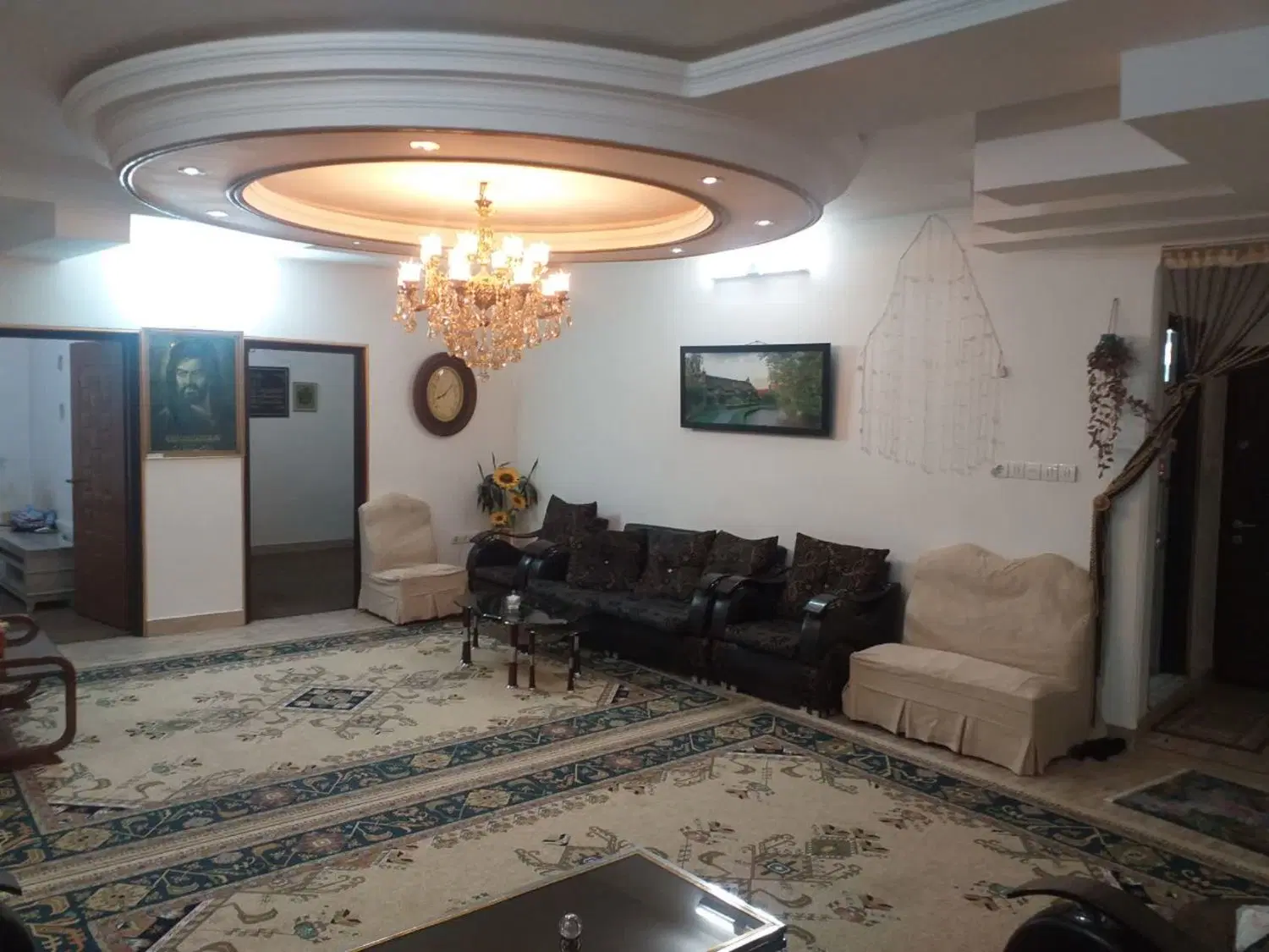 102 متر تک واحدی همکف