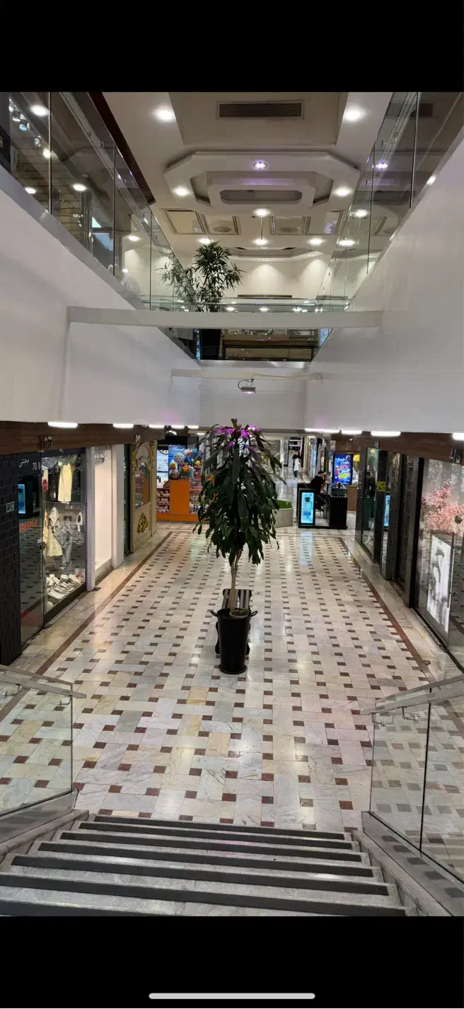 ۱۶ متر مغازه دونبش پاساژ سپید