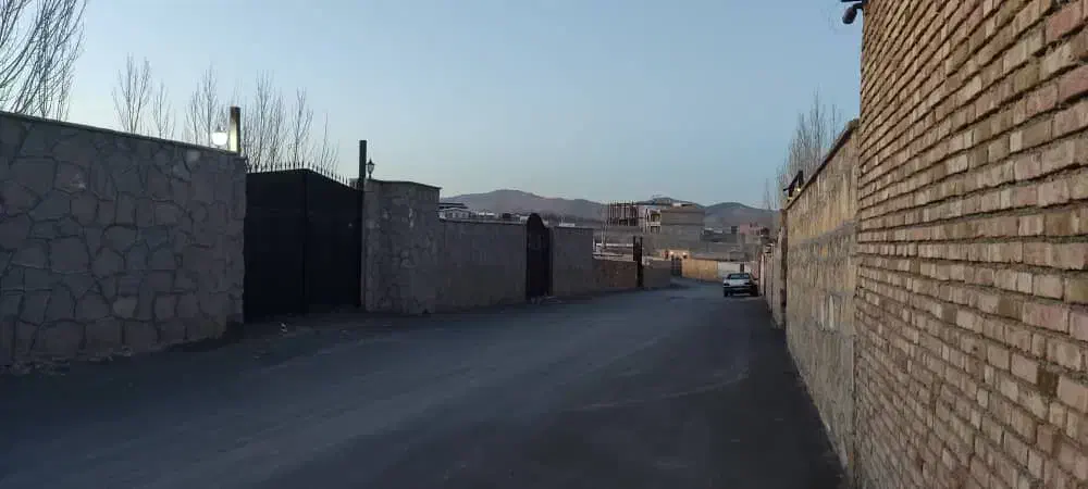 قطعه حصار شده سعیدآبادکوی استادان