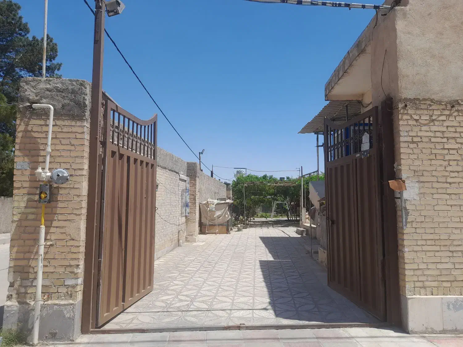 فروش باغچه آب و برق و گاز سند صه دانگ تک برگ