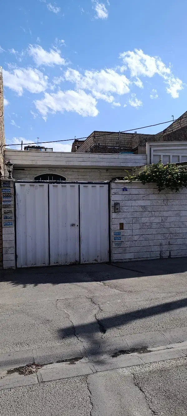 ویلایی دربست گرشاسبی