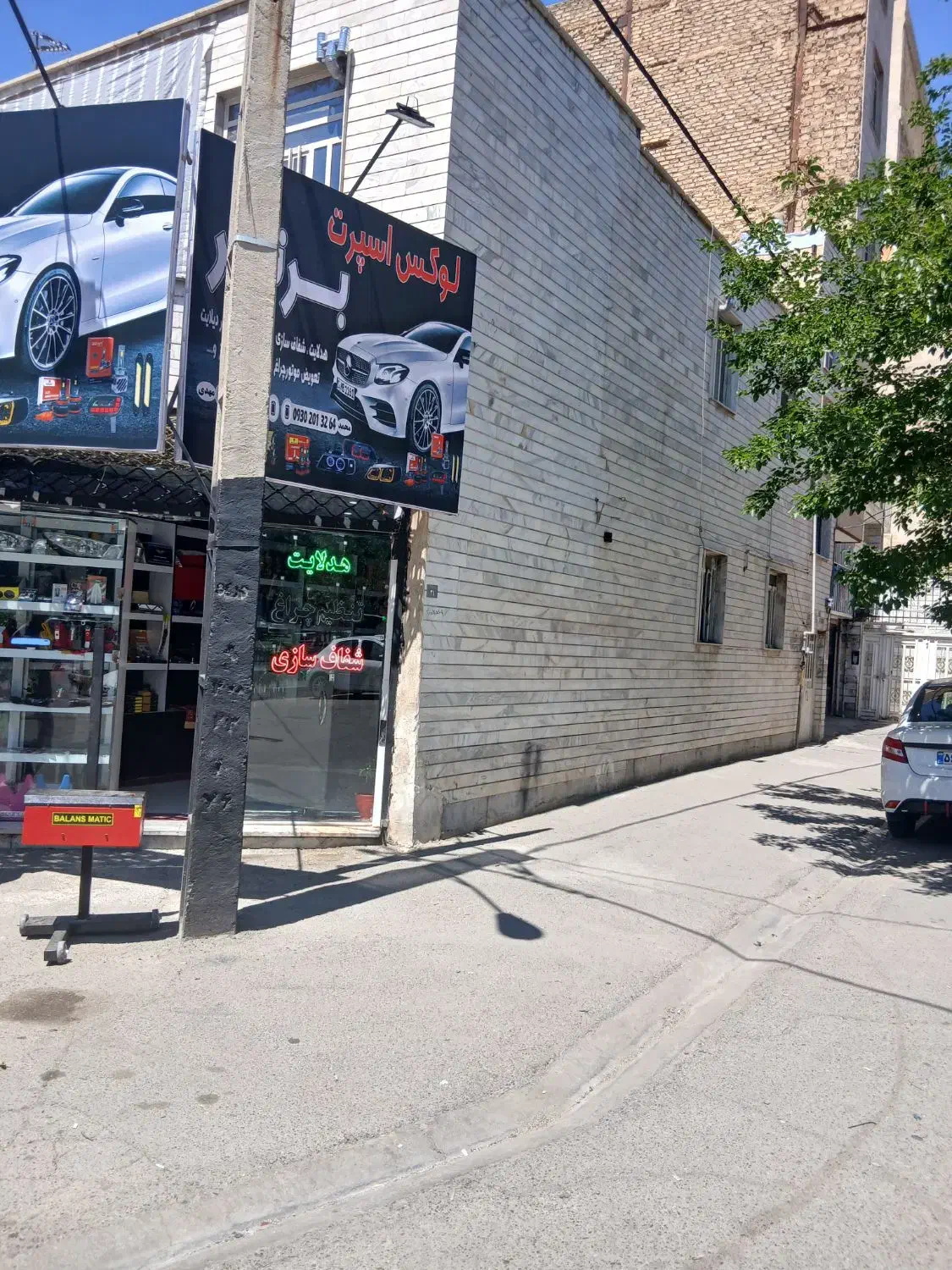 ۱۰۰ متر دربست راه جدا بالای همکف