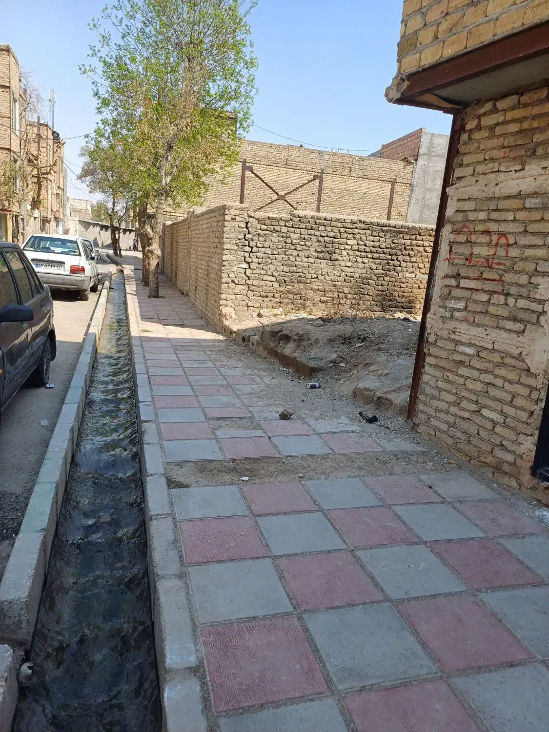 زمین مسکونی