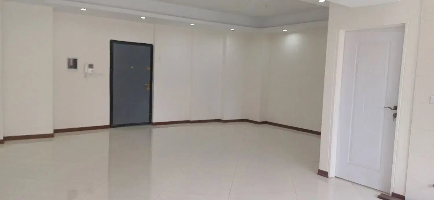 111 متر نوساز