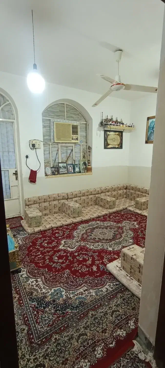فروش یک باب منزل مسکونی