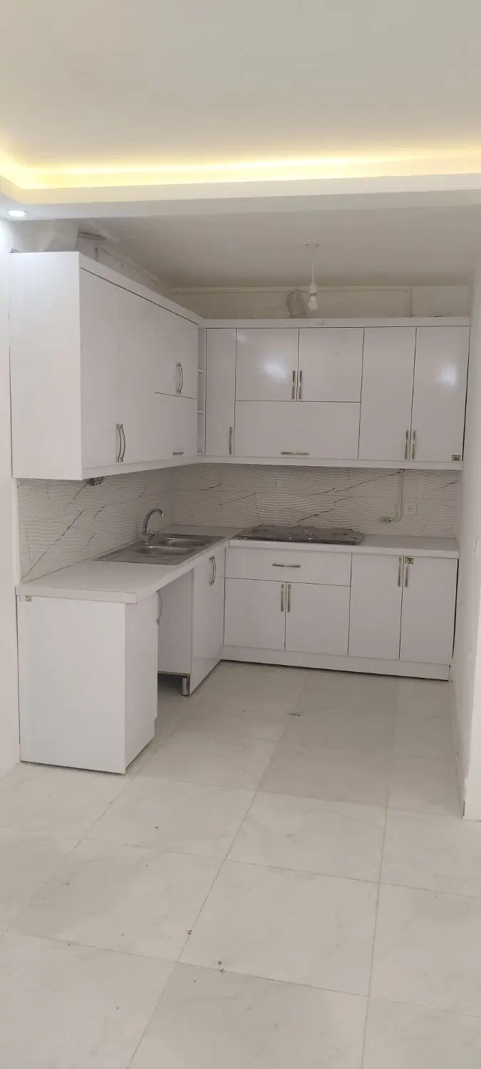 طبقه همکف در جدا رهن کامل