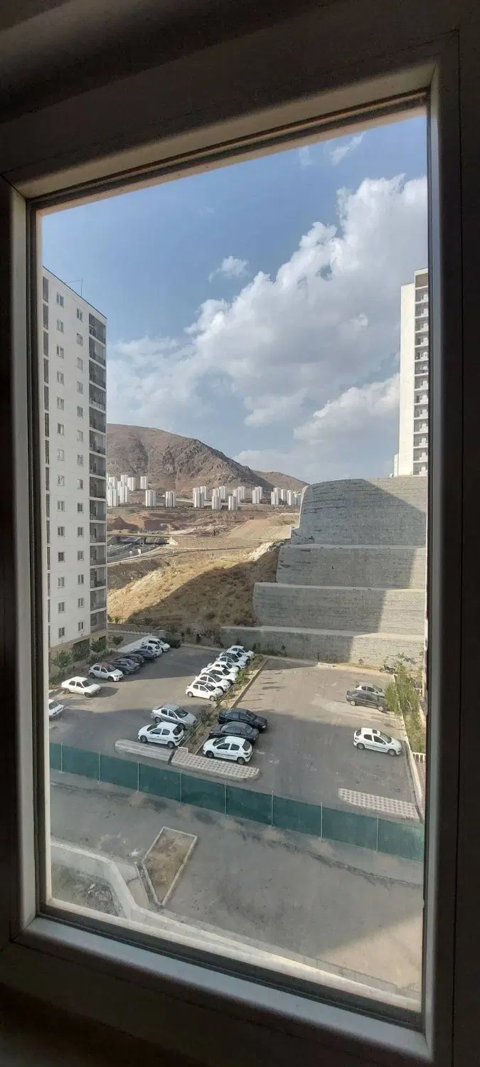 یک واحد فروشی در فاز ۱۱ کوزو