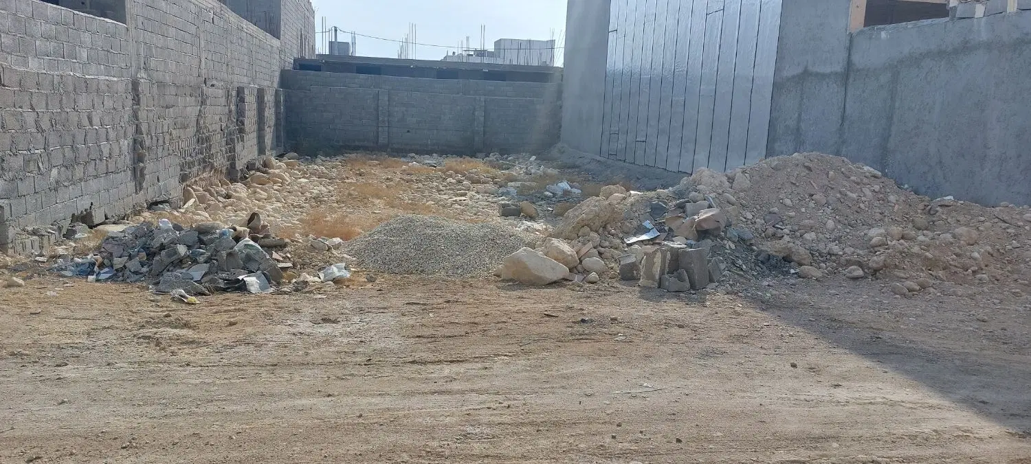 خورخندل ۳۰۰‌متری با پروانه و زیر سازی