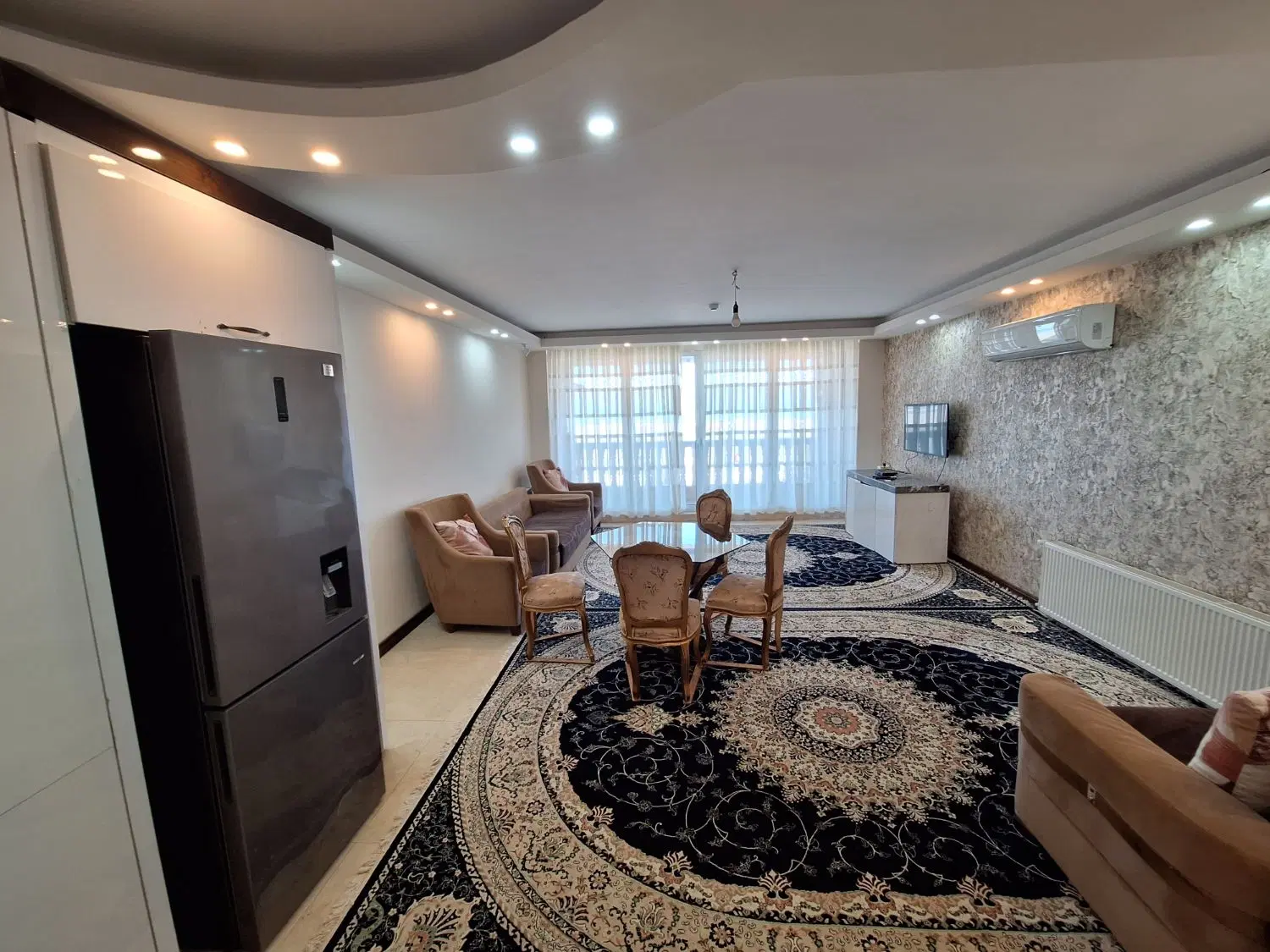 اجاره سالانه واحد آپارتمان ساحلی کنار دریا