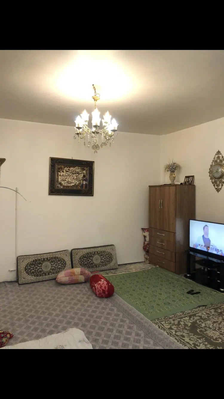 خانه 40 متری بهر خیابان 8 متری ویلایی تر تمیز کد12