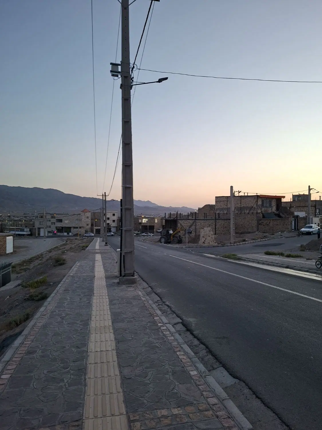 منزل مسکونی تجاری حاجی آباد