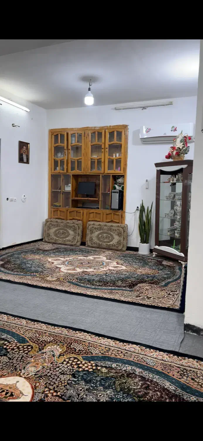 خانه ویلایی فرهنگ ۱۲ بازار