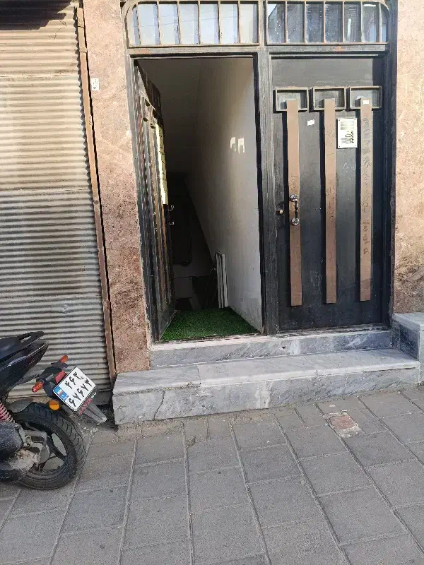 اجاره زیر زمین چهارراه آزادگان