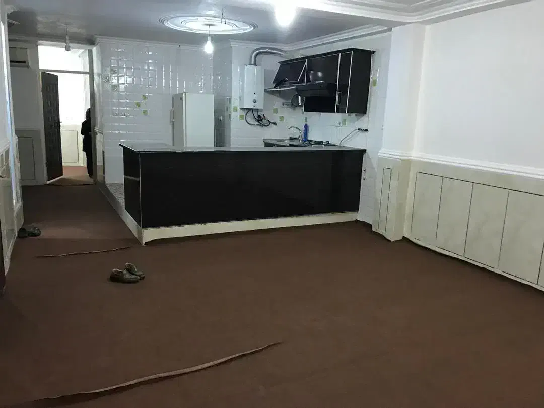 فروش واحد سه خوابه بربلوار اصلی
