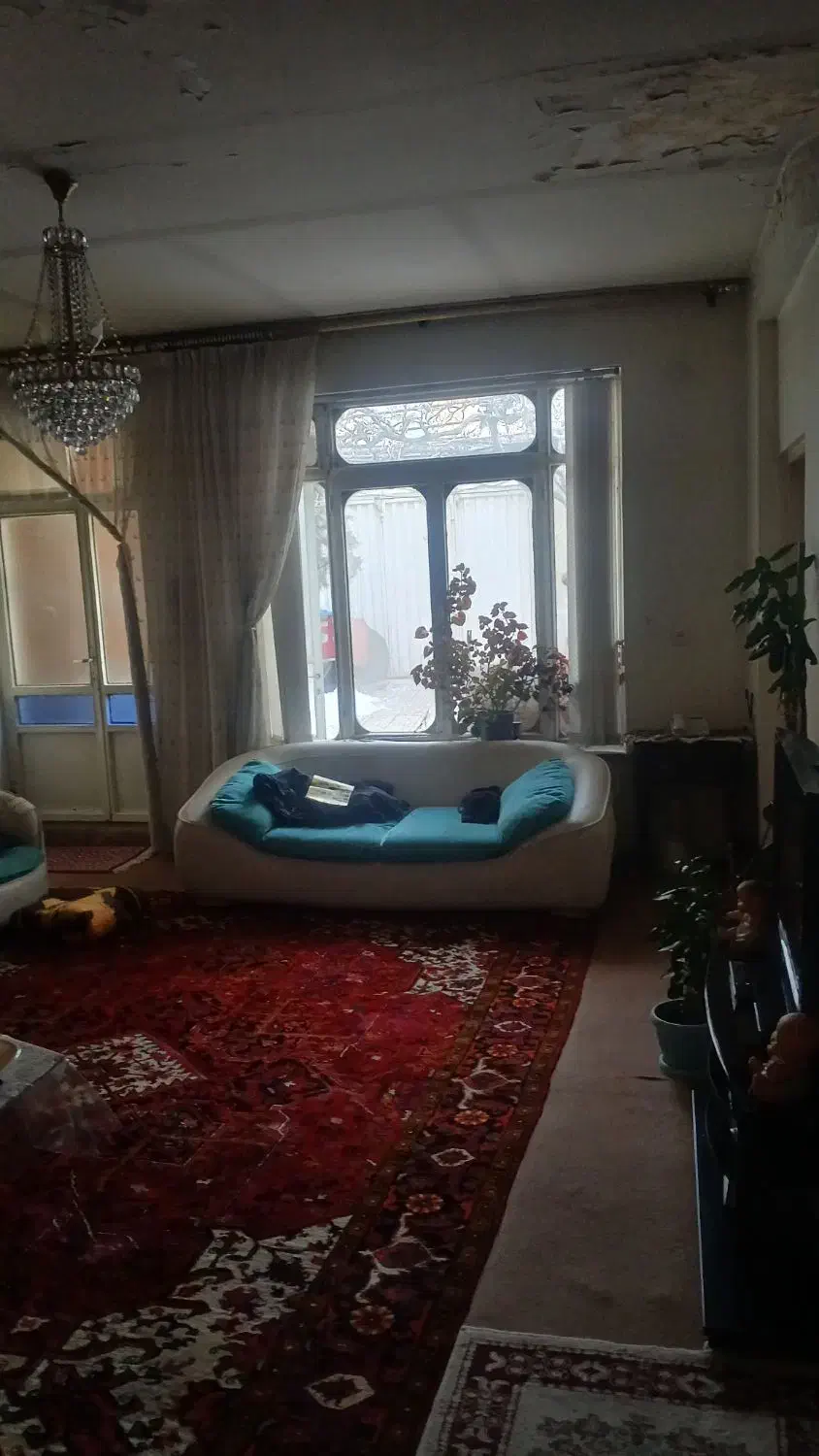 ابادانی مسکن خانه ویلایی 300دستگاه لاله شرقی