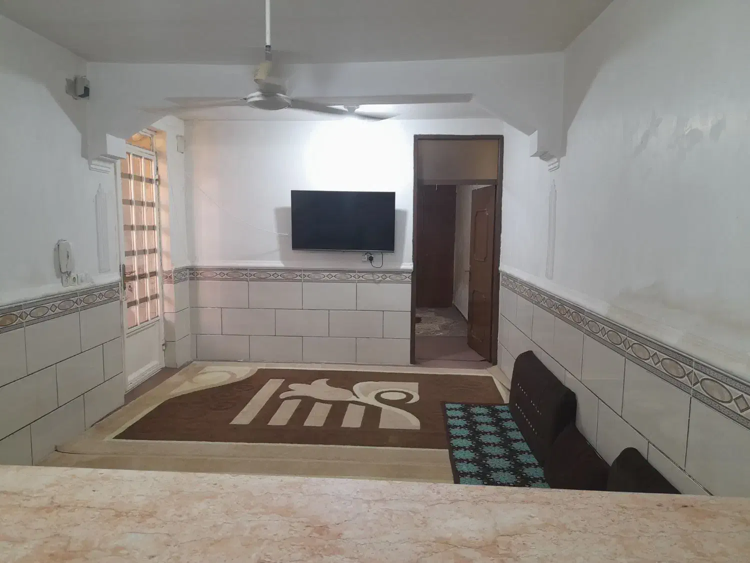 خانه فروشی در نمره ۱۷