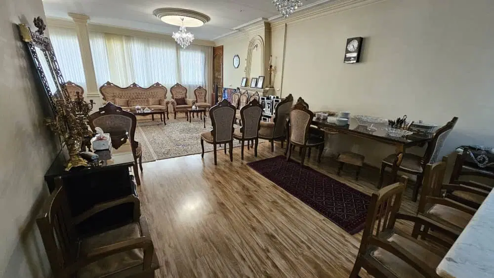 ویلایی دربست، دو طبقه بنا در ۲۵۰ متر زمین، لادن