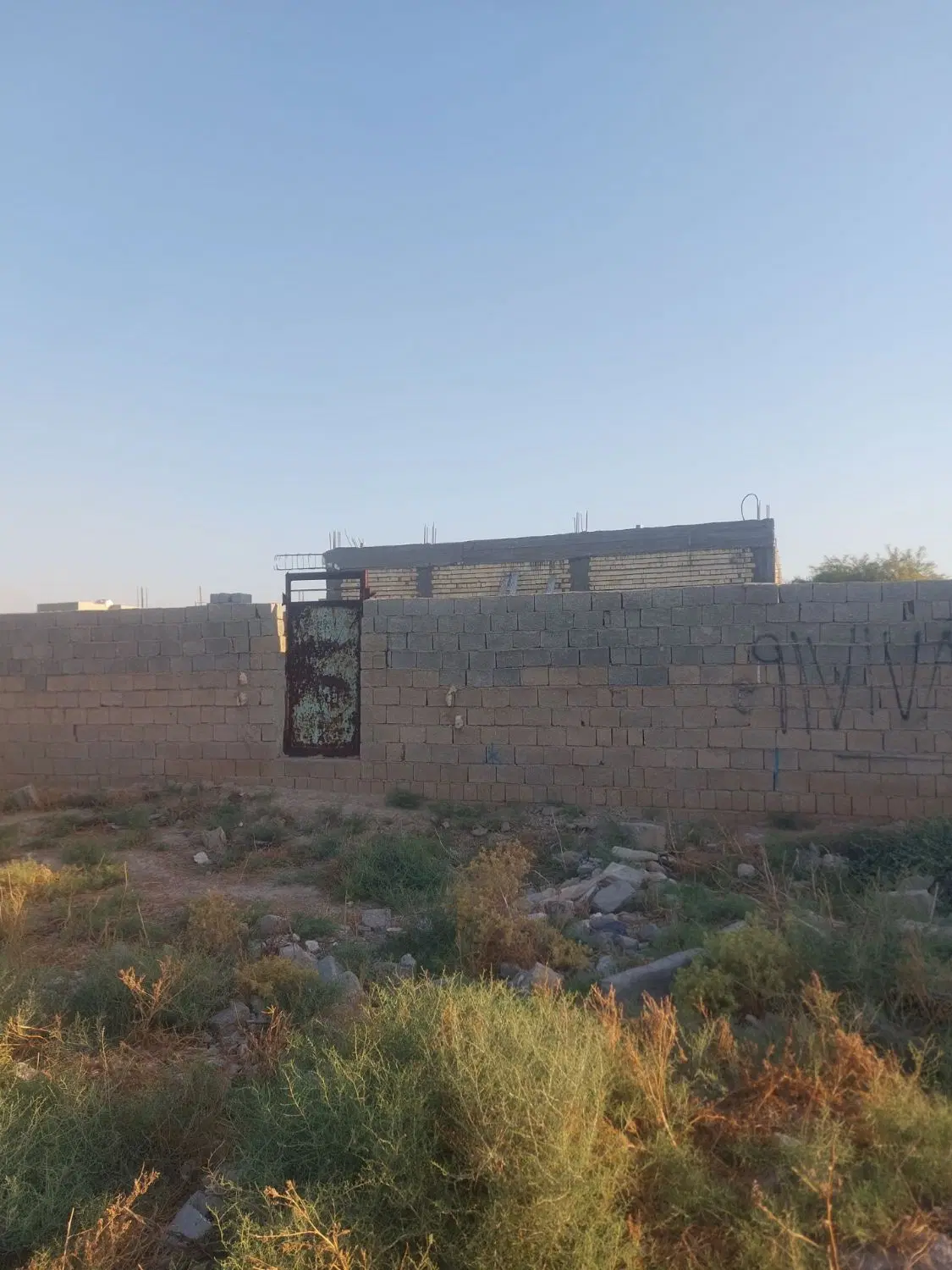 زمین برای مغازه پشت بنددره