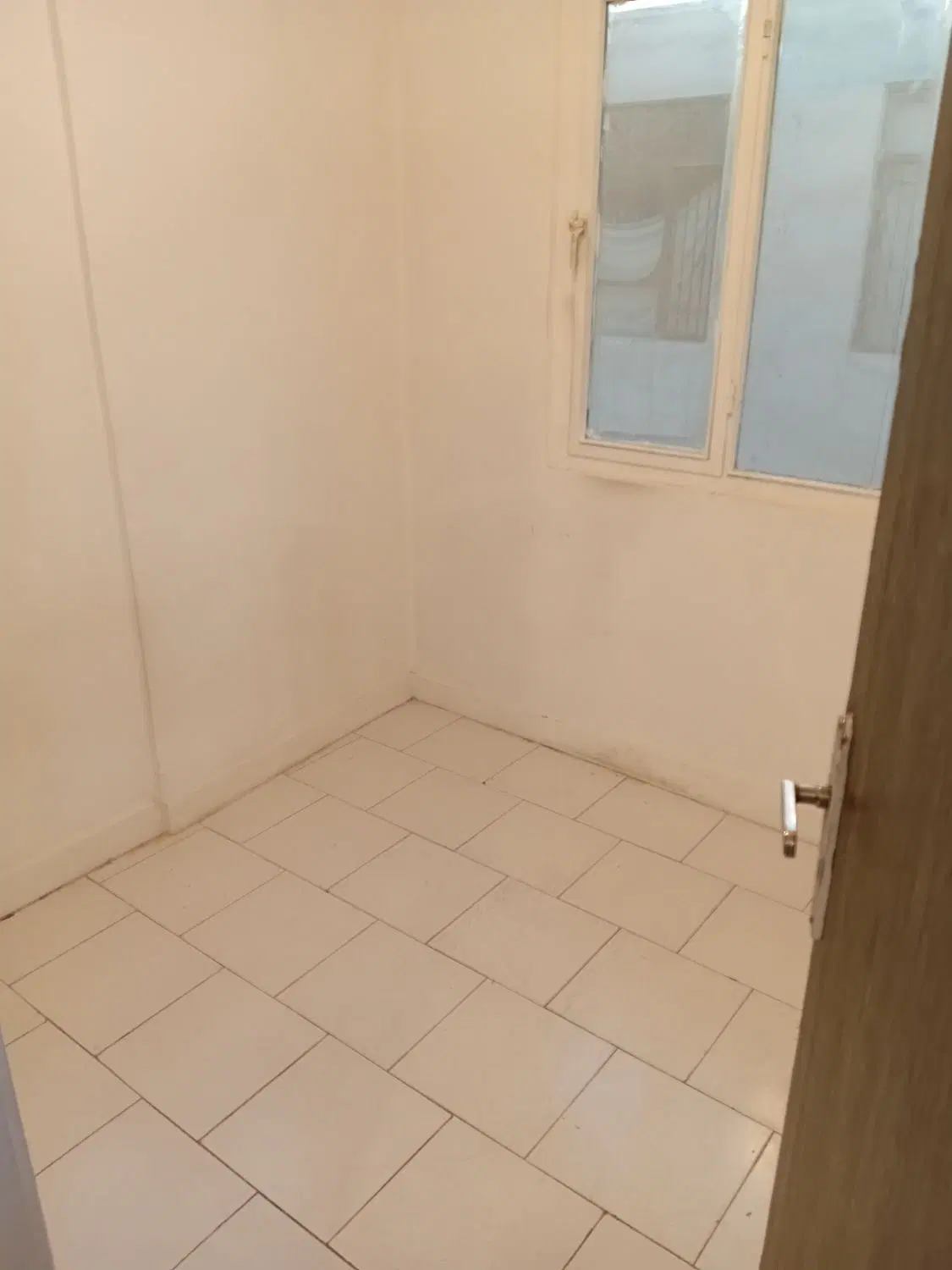 آپارتمان ۳۳ متری در پیروزی_میدان شکوفه