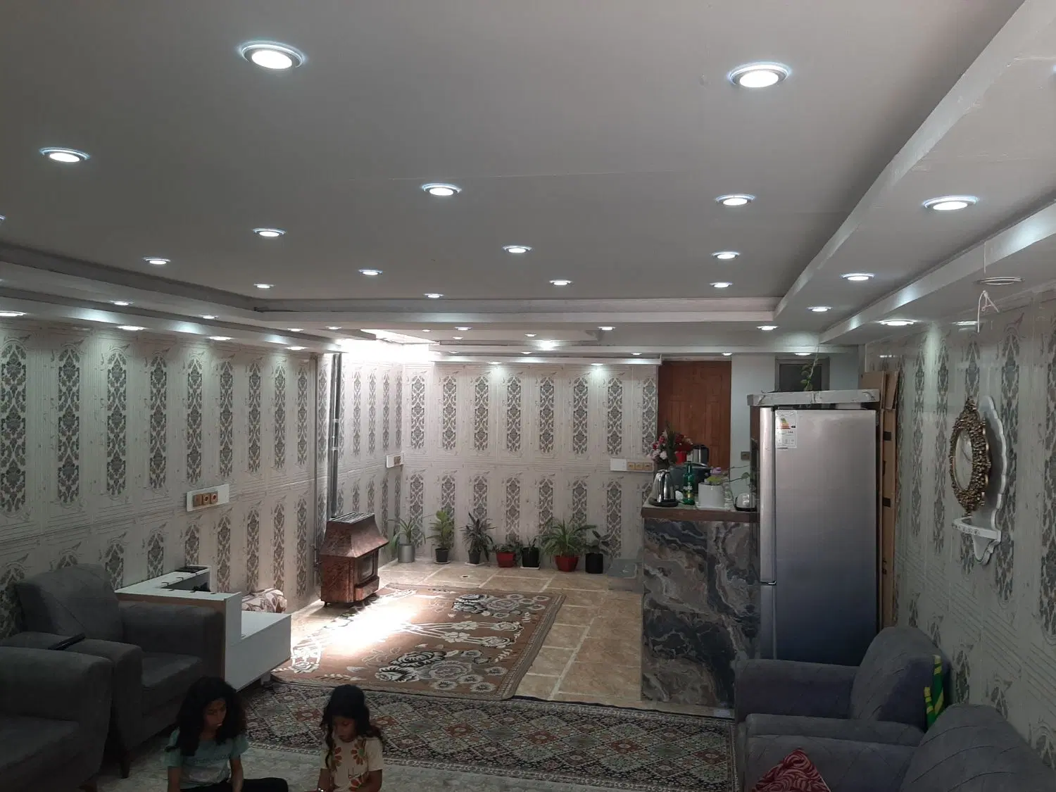رهن واجاره منزل ویلایی درب حیاط ۳خوابه نوسازبزرگ