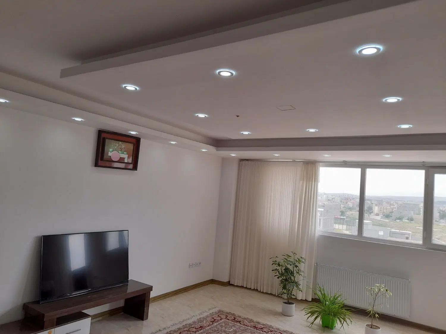 واحد173متری خیابان کشاورز میدان توحید
