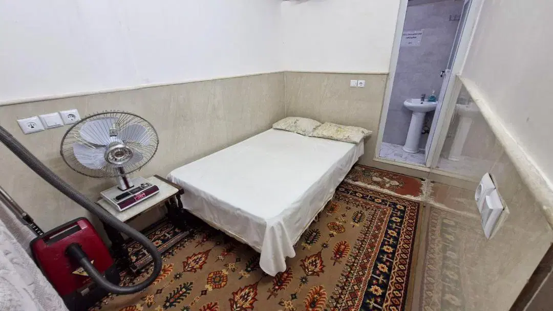 آپارتمان دو خوابه دربست، راه جدا، نزدیک حرم