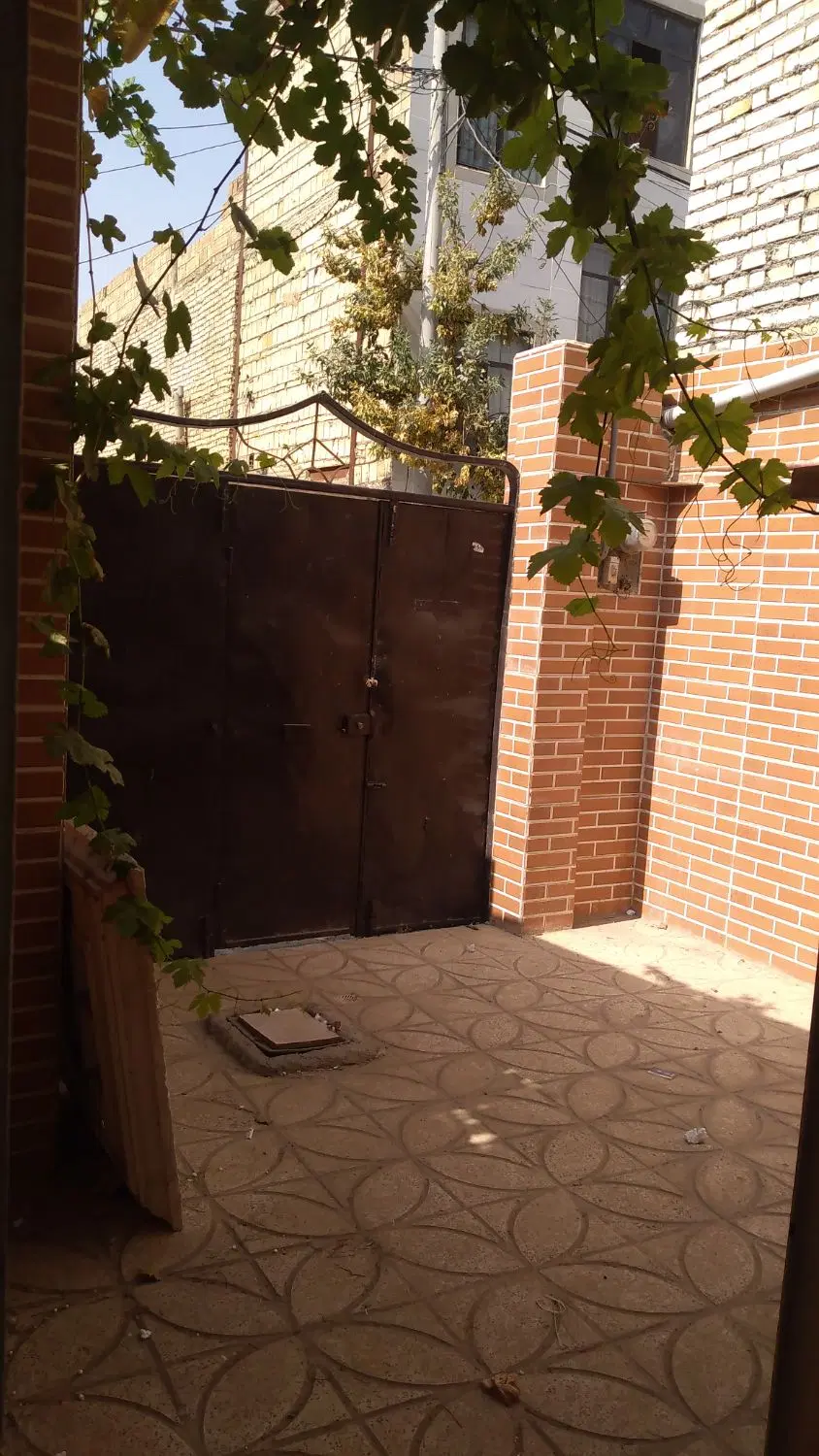 ۸۰ متری دربست