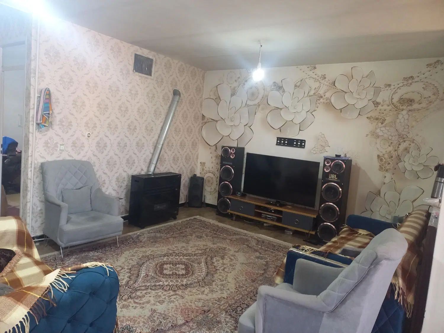 واحد ۸۵ متری دو خوابه