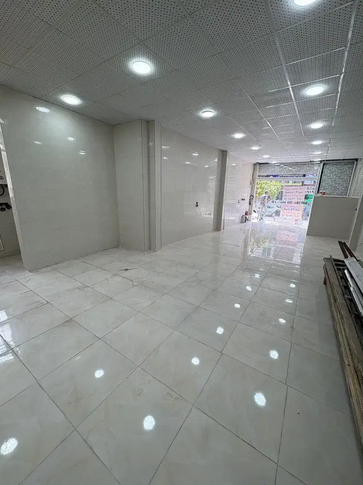 مغازه ۷۰متری در اسلامشهر تختی