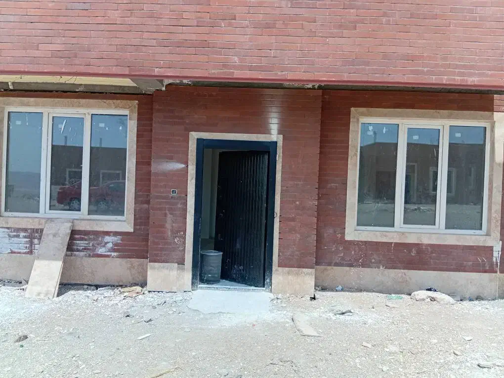 ایوانکی ویلایی ۲۰۰ متر
