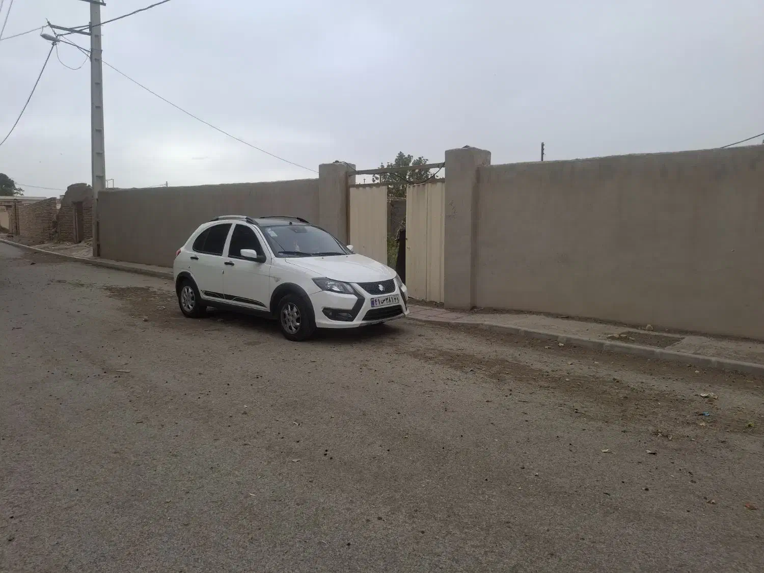 باغچه چهار دیواری داخل بافت