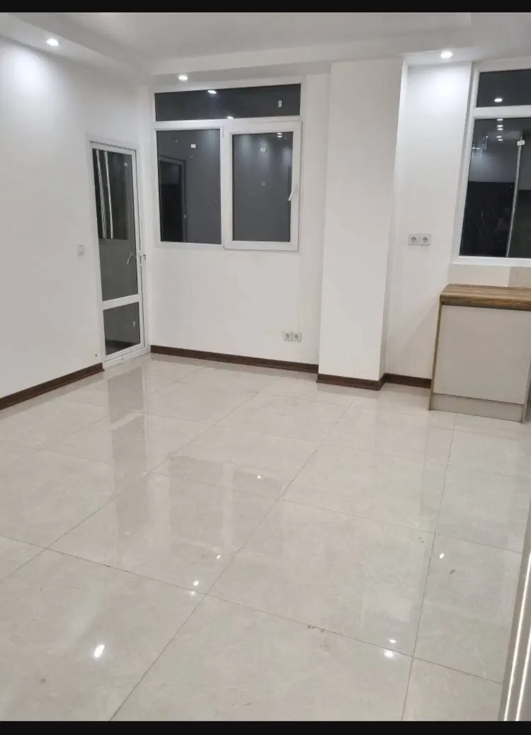 ۵۲متر نوساز ۲۱متری جی کوچه حسینی پشت کفش ملی