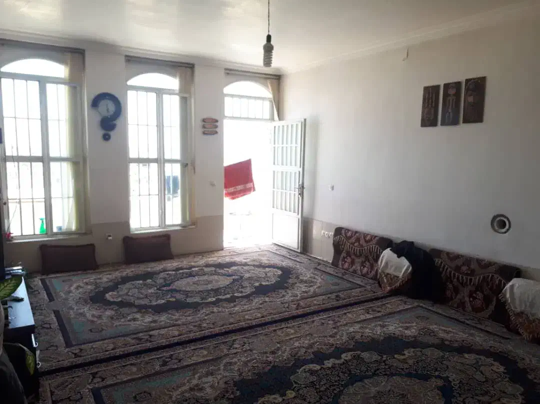 منزل یک خوابه ۱۰۰ متری