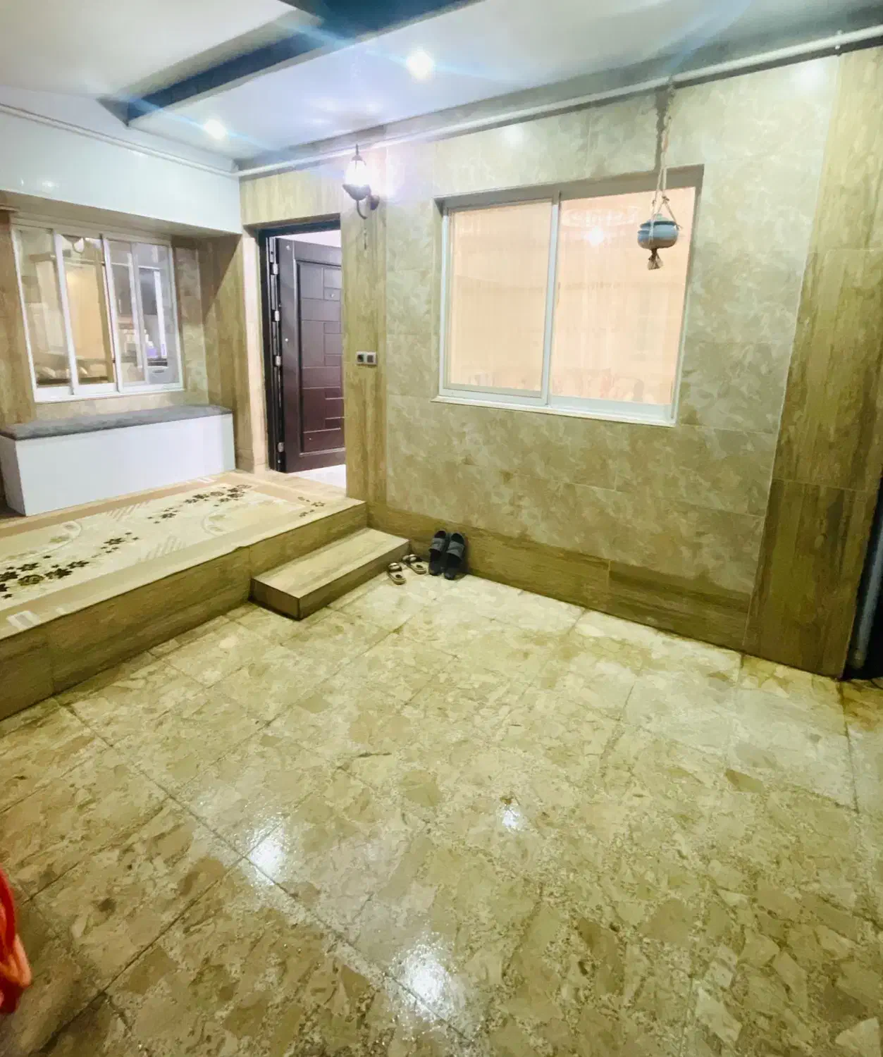 سوئیت ۶۰ متری دلباز