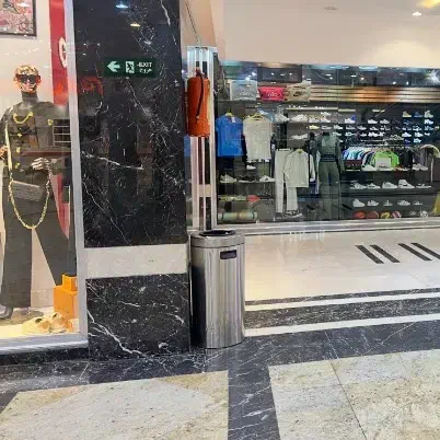 مغازه فروش آجودانیه فروش فوری مغازه ۶۰ متری